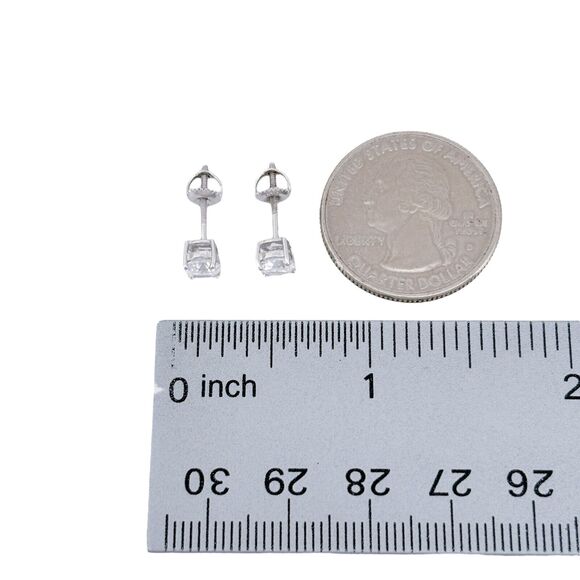 Vintage Sterling Silver 925 5mm Cubic Zirconia Stud Earrings - Picture 5 of 6